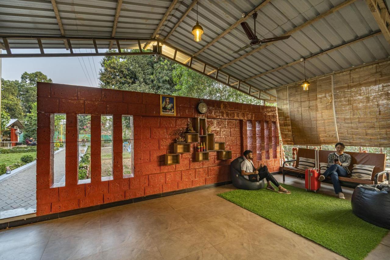 Zostel Kolad Hostel Exterior photo