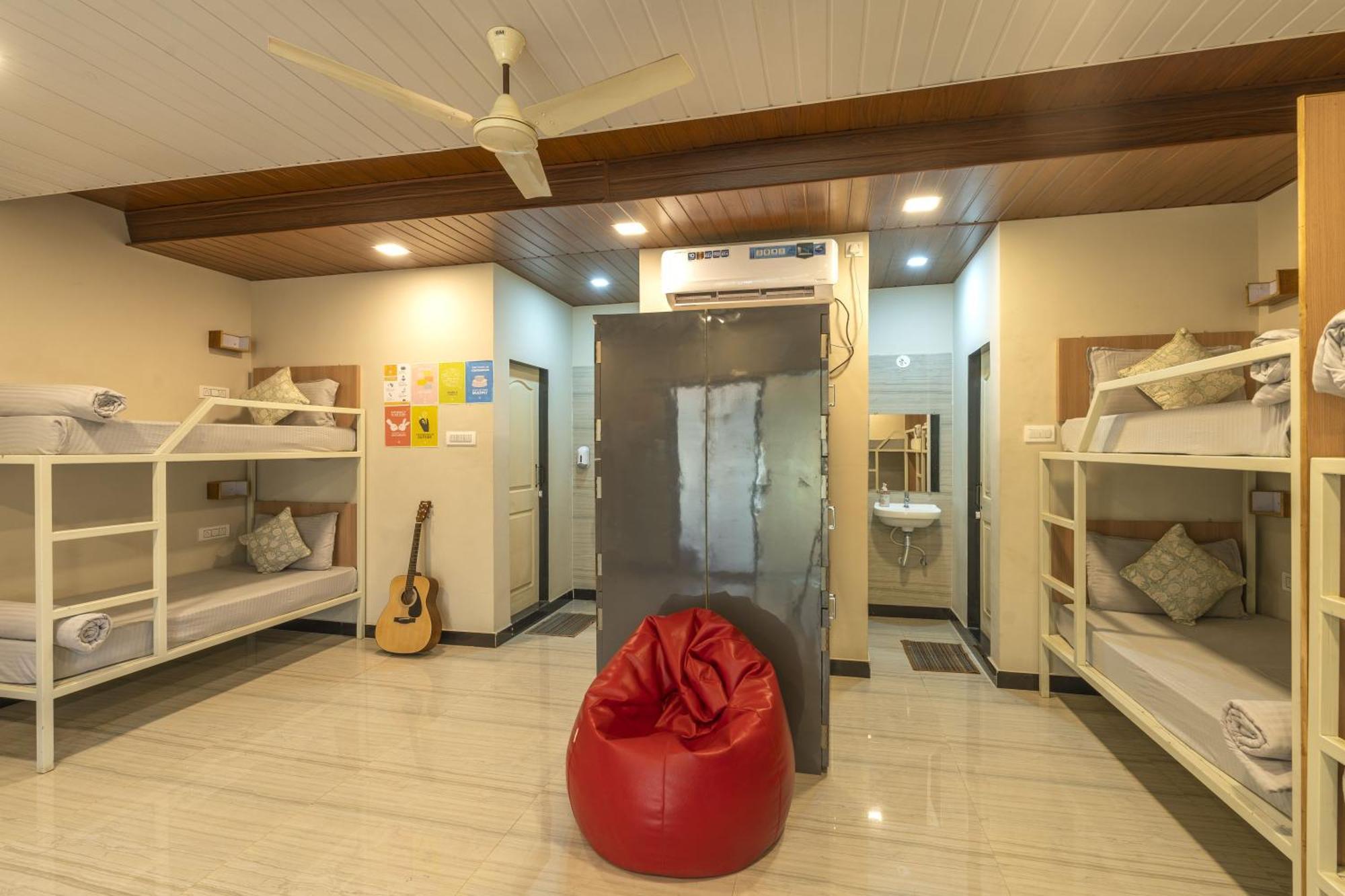 Zostel Kolad Hostel Room photo