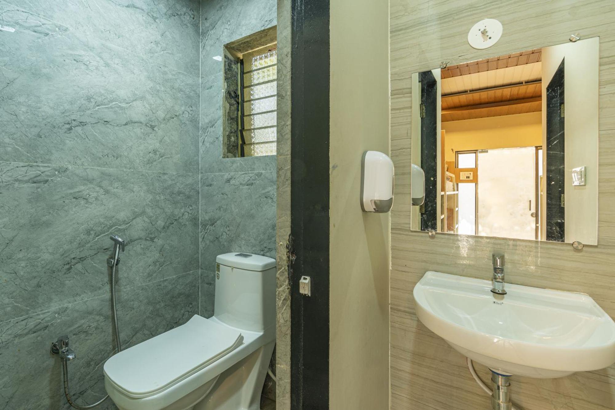Zostel Kolad Hostel Room photo
