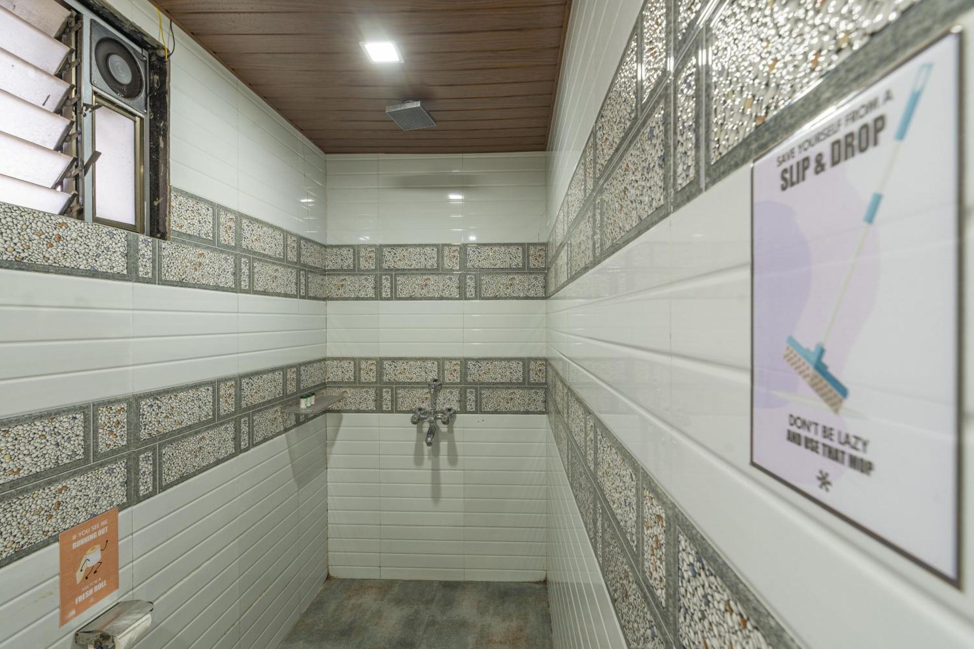 Zostel Kolad Hostel Room photo